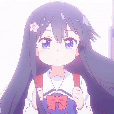 美女COS《巫师3》叶奈法惊艳绝伦 白嫩香肩紫眸勾人